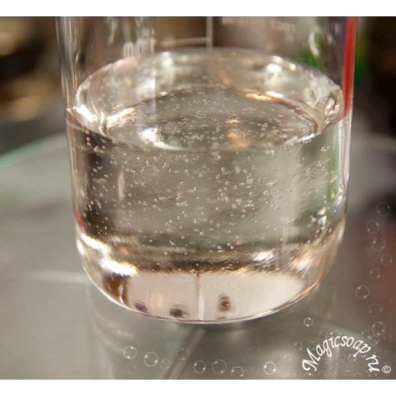Глицерин и вода. Дистиллированная вода и глицерин. Растворение глицерина в воде. Растворение глицерина в воде опыт.